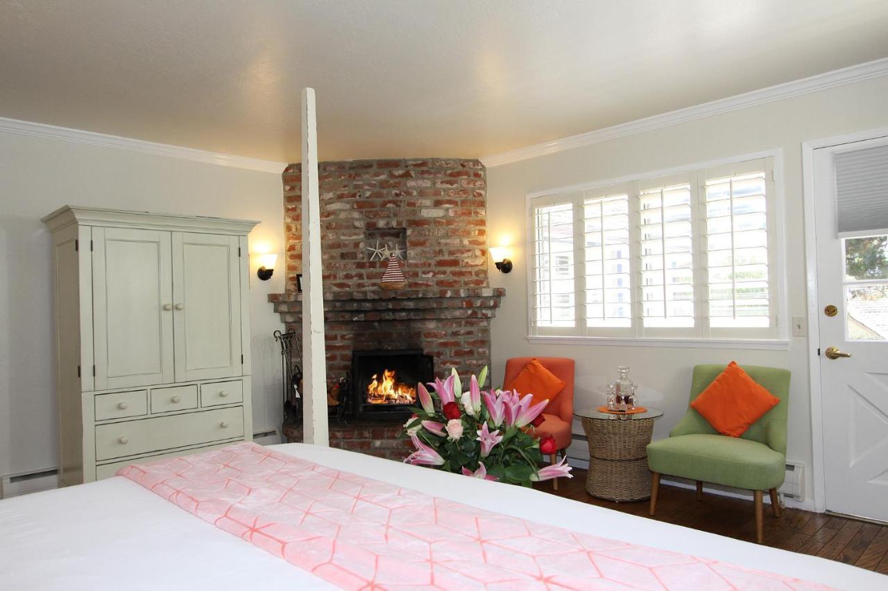 Lamp Lighter Inn And Sunset Suites Carmel-by-the-Sea Экстерьер фото